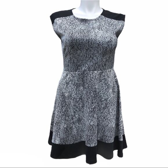 attention black white skater dress sleeveless size large - Picture 1 of 7